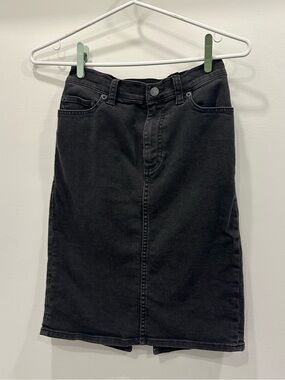 GAP Black Denim Skirt